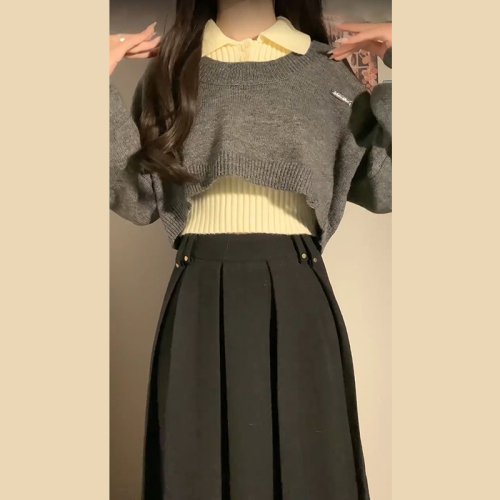 Wearing a black sweater dress for women 2024 new Korean style small preppy three-piece suit