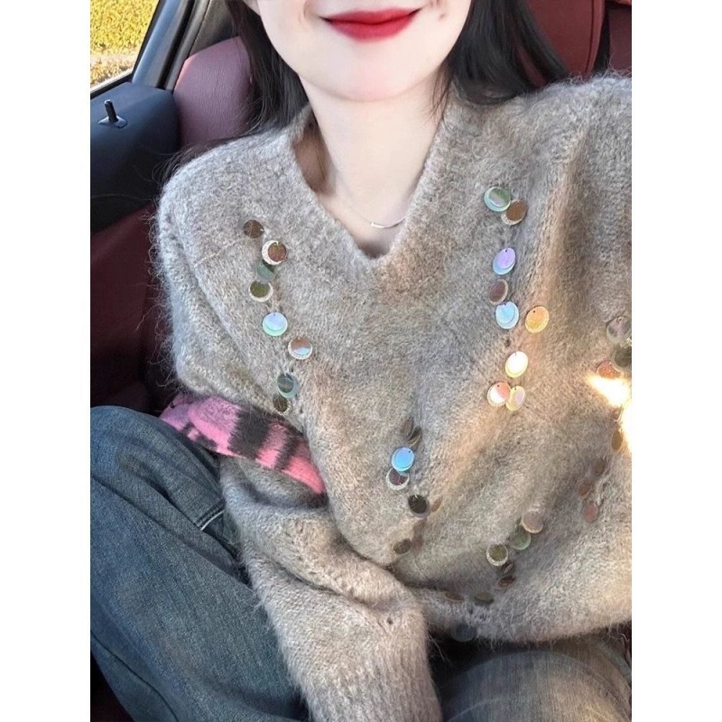 Sweater women's autumn and winter new retro heavy industry sequins lazy style long-sleeved round neck sweater top design niche