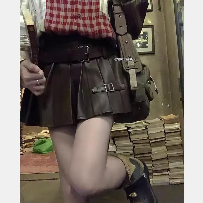 ALITTLE Messy love!  Retro double waist scalp buckle design brown leather skirt comes with belt