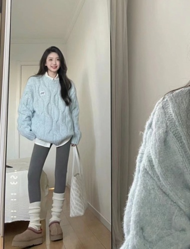 Korean drama gentle style soft milk blue twist sweater women's autumn and winter pullover loose outer wear lazy versatile thickened sweater