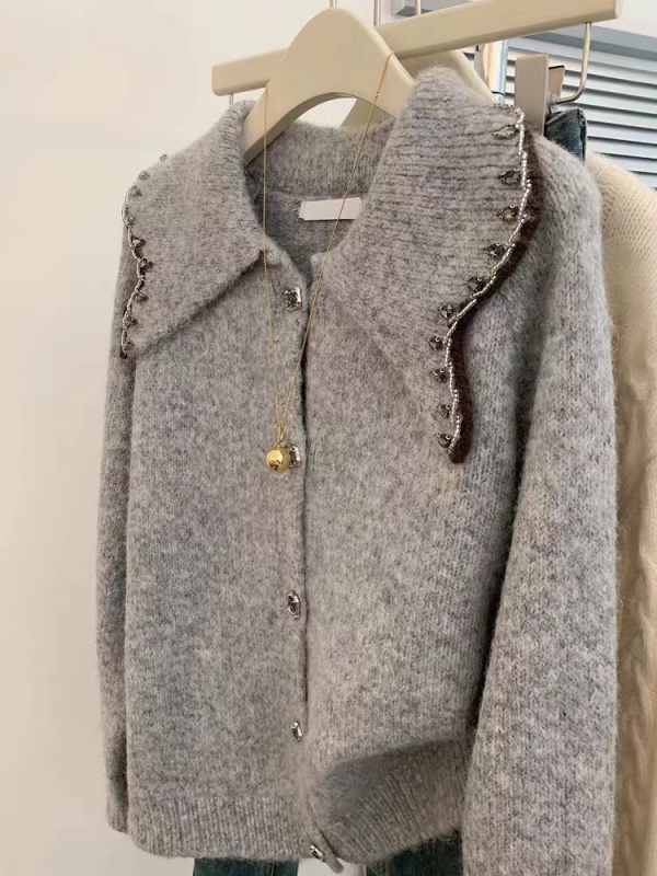 Xiaoxiangfeng knitted cardigan jacket for women loose contrasting color doll lapel sweater lazy style high-end age-reducing top