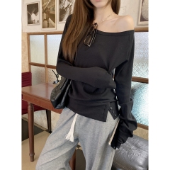 Real shot of autumn and winter Korean style loose raglan temperament slanted shoulder button design versatile inner long-sleeved T-shirt top
