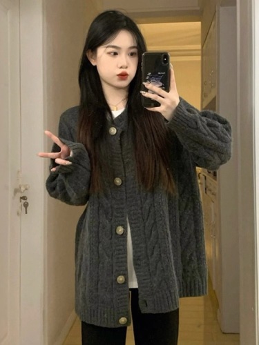 New autumn and winter lazy thickened coats, early autumn tops, winter wear, knitted cardigans and sweaters for women