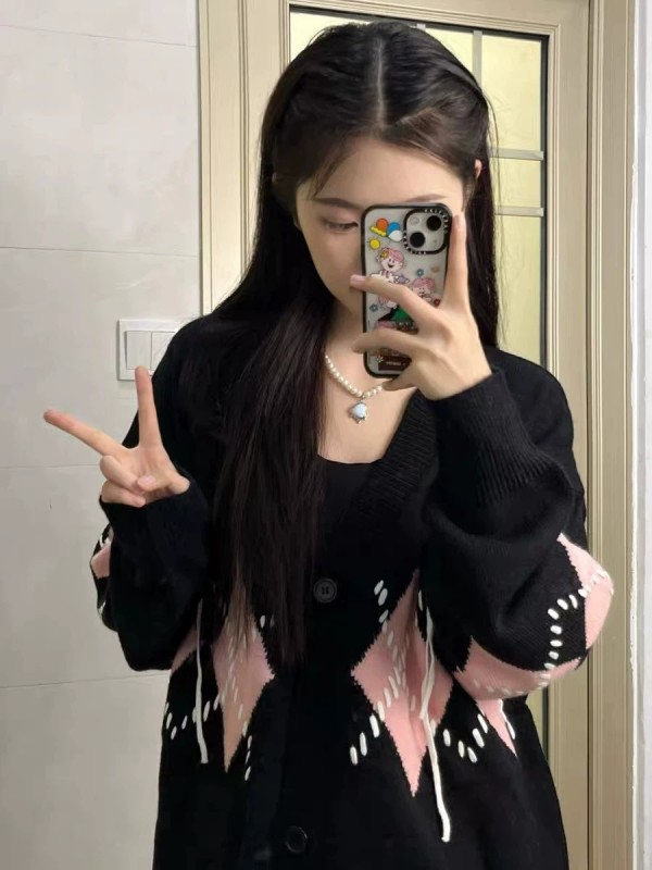 Sweater cardigan lazy style women's spring and autumn design niche Japanese retro college style rhombus v-neck knitted jacket