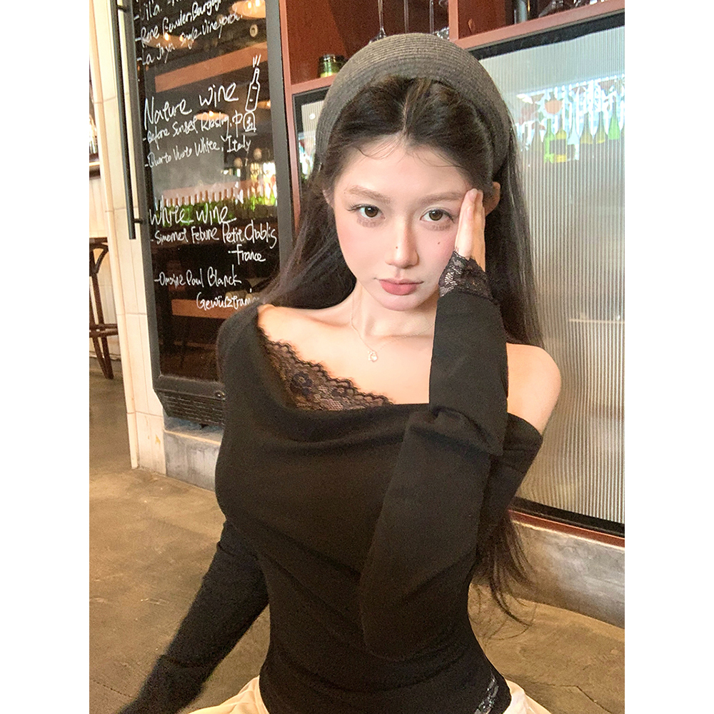 Women's Retro Fitted Slimming Lace Top Knitwear with Photo-shoot Design