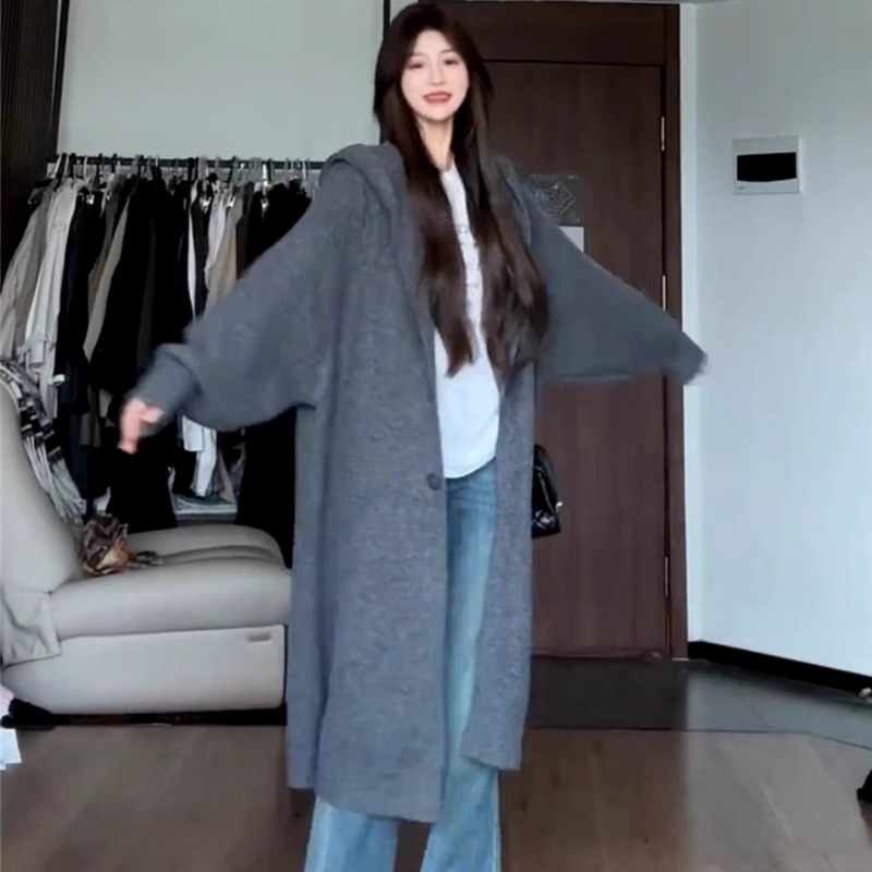 Lazy style high-end outfit loose long gray knitted cardigan sweater jacket for women autumn and winter 2024 new style