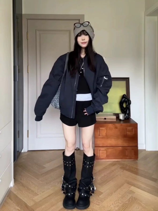 American retro navy blue long-sleeved jacket for women in autumn, high-end niche, loose and slim, trendy cardigan top