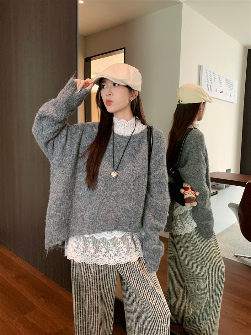 Set of Three: Photographer's French Stand Collar Lace Top, Long-Sleeve Knit Sweater, and Casual Pants