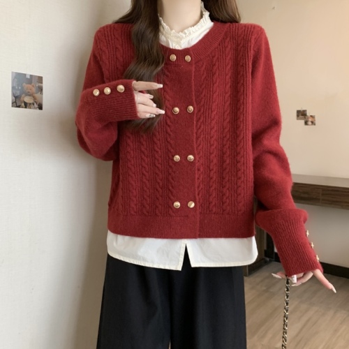 Large size design shirt spliced ​​red sweater women's winter and New Year wear fake two-piece knitted top