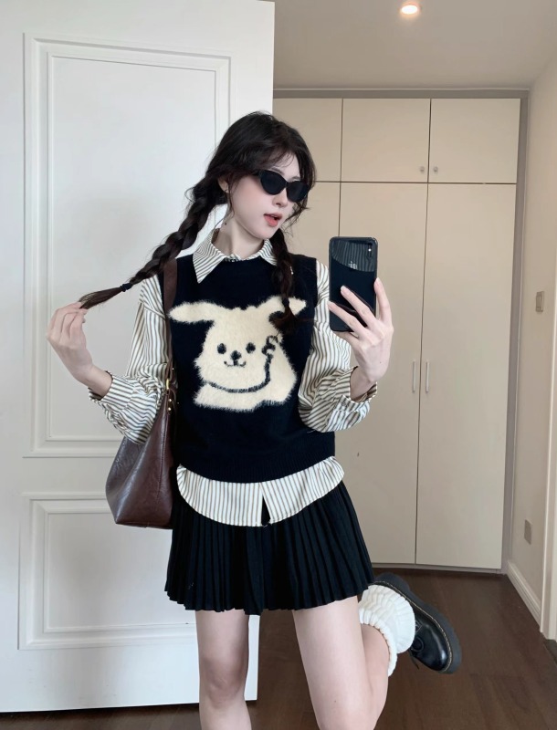 New retro striped long-sleeved shirt layered with knitted vest vest college style slim suit for women