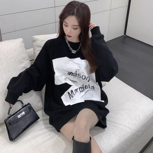 Black round neck sweatshirt for women 2024 new loose spring and autumn jacket mid-length style