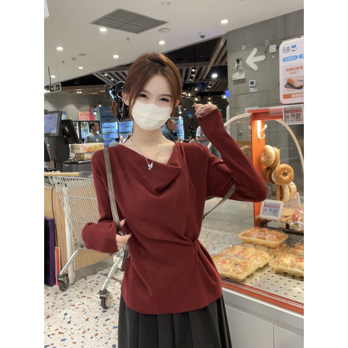 Actual shot of autumn and winter Korean style pure desire swing collar buttoned slimming Andy velvet sweater with long sleeves and inner sweater for women