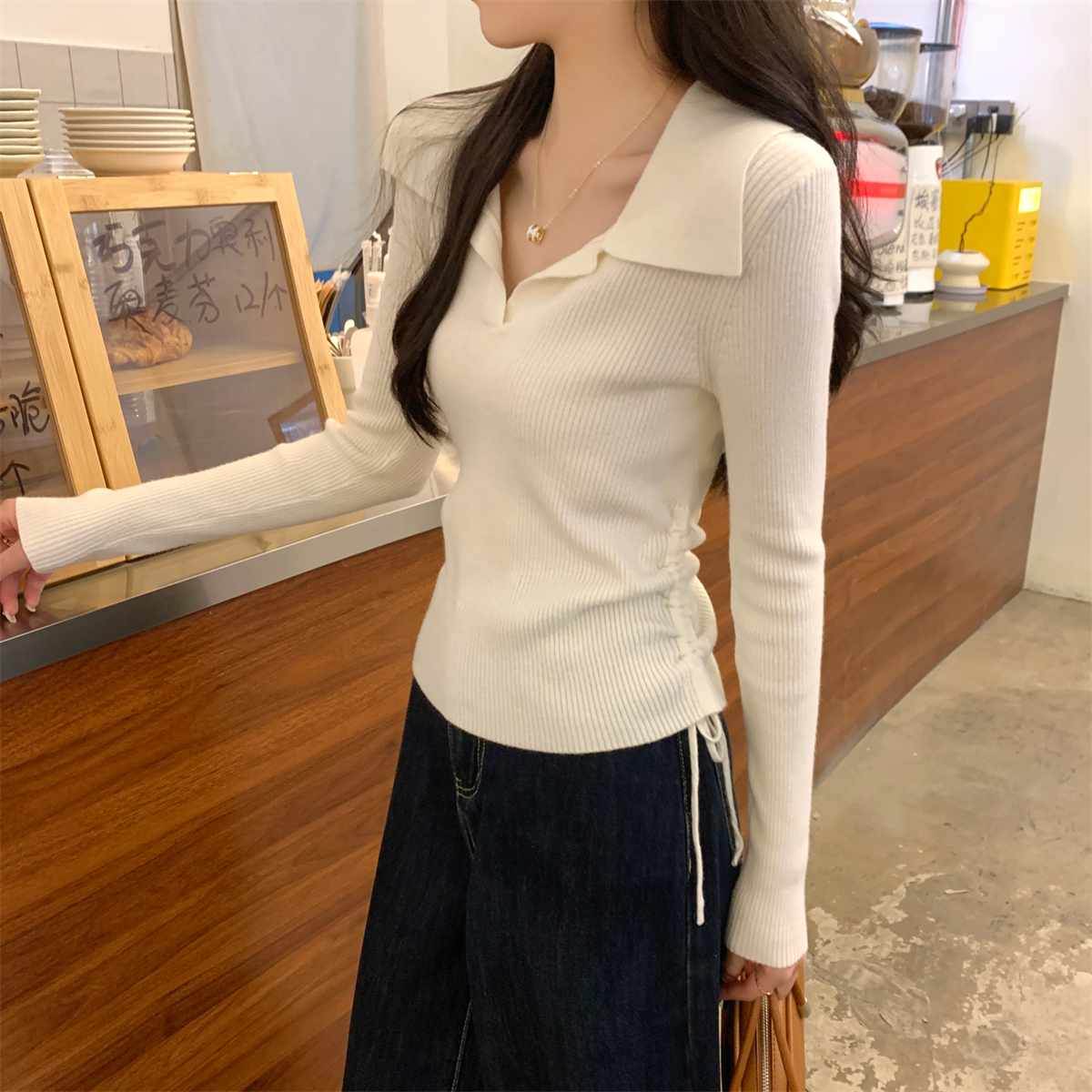Real shot of autumn and winter Korean style temperament polo collar drawstring design Andy velvet sweater with long-sleeved sweater inside