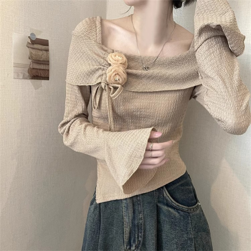 One-shoulder bell-sleeved bottoming shirt for women in spring and autumn, irregular inner layer, slim fit and gentle floral top