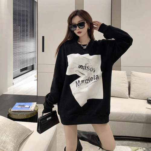 Black round neck sweatshirt for women 2024 new loose spring and autumn jacket mid-length style