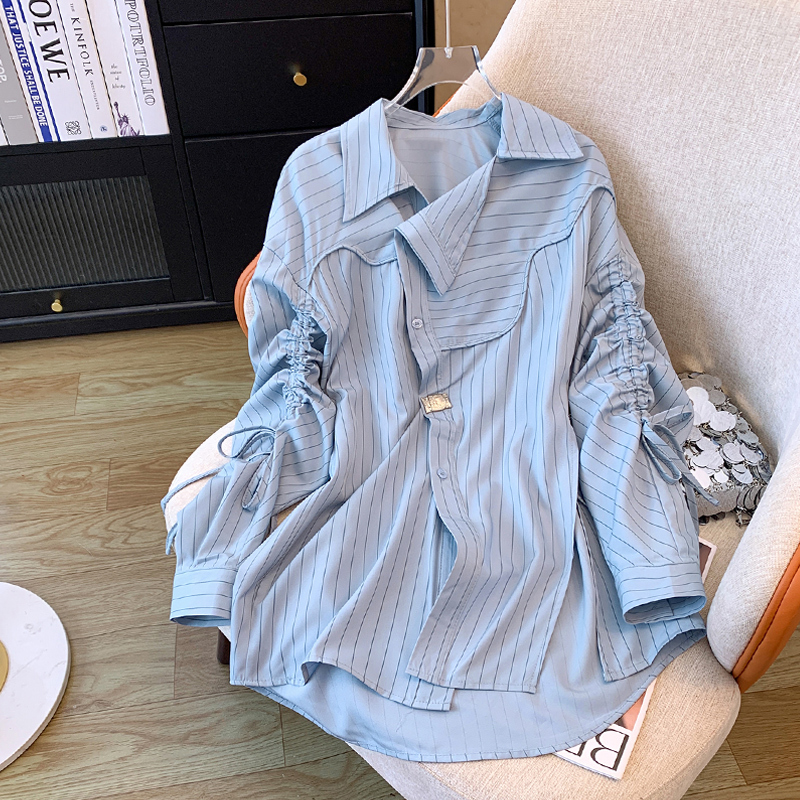 Irregular striped drawstring shirt design, niche lazy style, loose and beautiful long-sleeved shirt