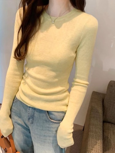 Mint Mambo style slim-fit pullover bottoming sweater for women in spring and autumn with round neck and right shoulder long-sleeved top