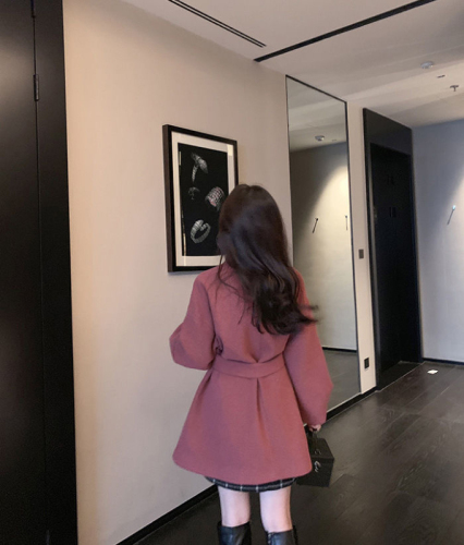 Small cape woolen coat for women autumn and winter short style slimming Japanese temperament rose red woolen coat