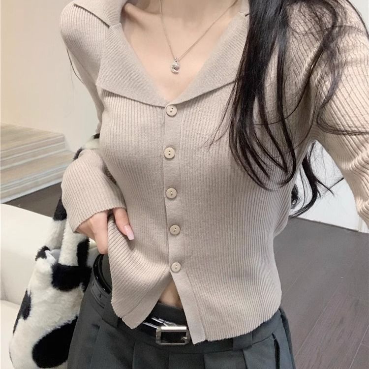 Lapel long-sleeved knitted cardigan for women spring and autumn 2024 new temperament niche design slim bottoming short top