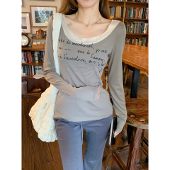 Real shot of autumn and winter Korean style temperament round neck contrasting print fake two-piece design with long-sleeved T-shirt top