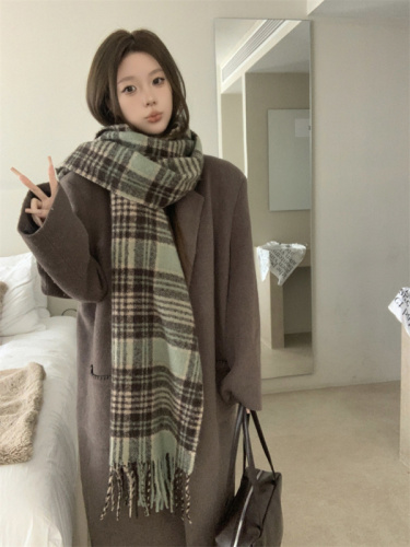 Live-photographed price scarf for autumn and winter women, Korean-style atmosphere, fluffy, thick, warm, for girls, shawl, 2024