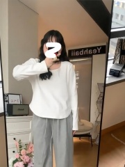 Large size square collar long-sleeved T-shirt for women 2024 new autumn style fat mm covers the flesh and looks thin white bottoming shirt with top