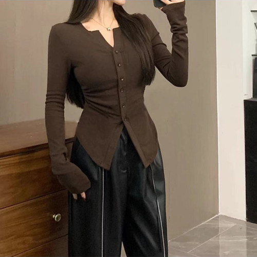 Long-sleeved slim-fitting long-sleeved slim-fitting bottoming shirt for hot girls, irregular niche, autumn temperament, high waist and versatile