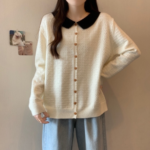 Plus size autumn new style fat mm covers the flesh, looks slim and high-end, doll collar long-sleeved sweater jacket top