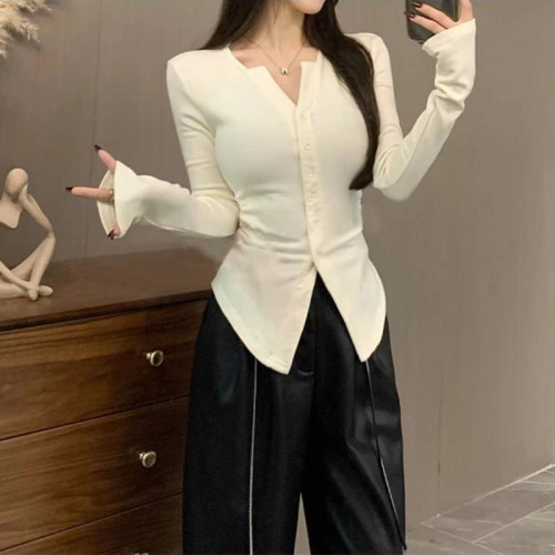 Long-sleeved slim-fitting long-sleeved slim-fitting bottoming shirt for hot girls, irregular niche, autumn temperament, high waist and versatile