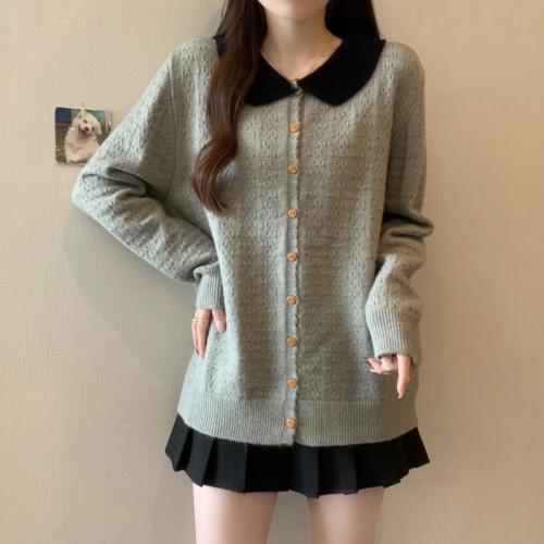 Plus size autumn new style fat mm covers the flesh, looks slim and high-end, doll collar long-sleeved sweater jacket top