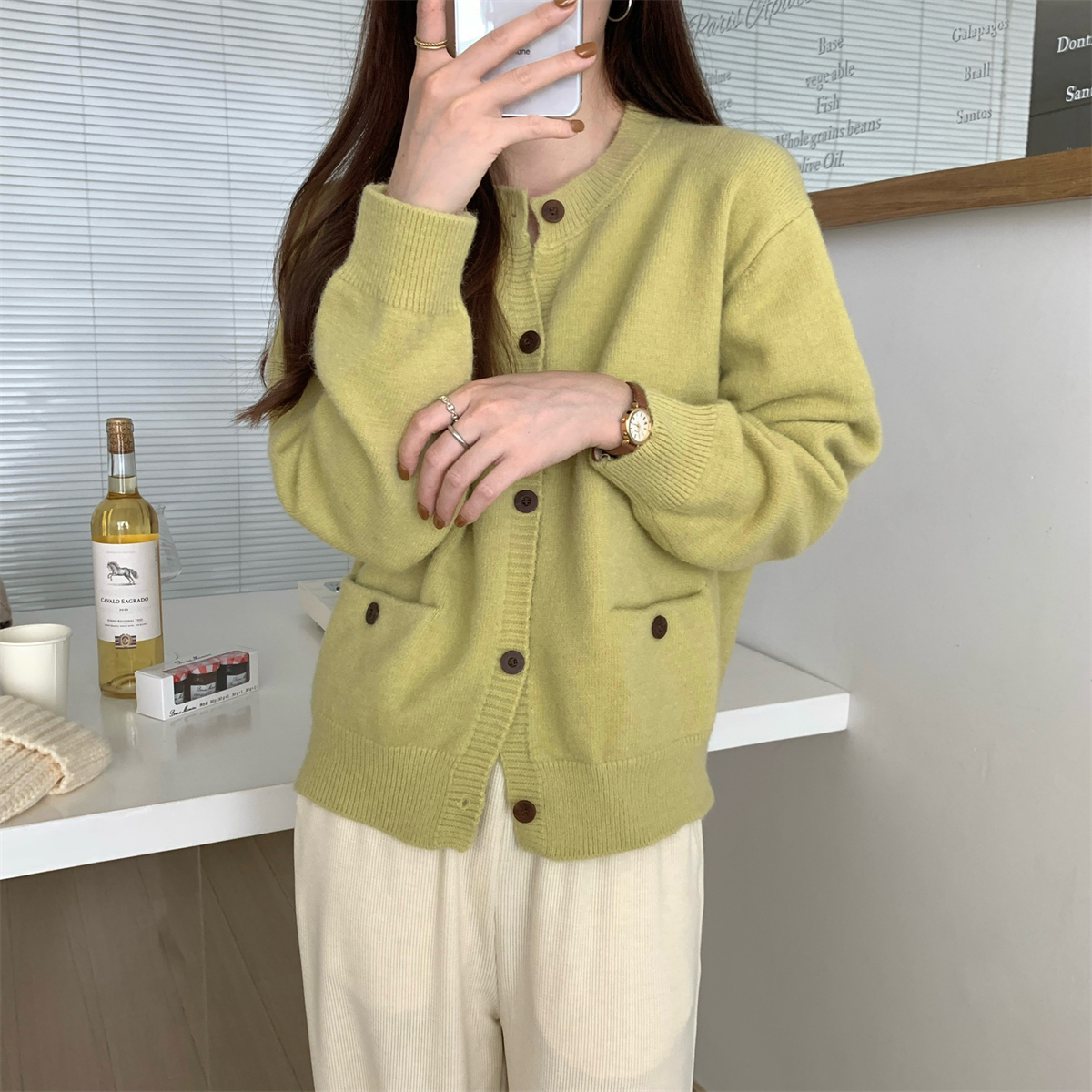 Actual shot of autumn and winter Korean style round neck loose lazy pockets cashmere sweater sweater jacket top for women