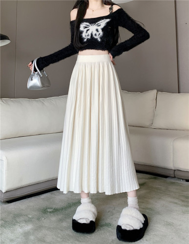 Actual shot of 2024 winter new thickened knitted pleated skirt for women with high waist and slimming mid-length A-line skirt