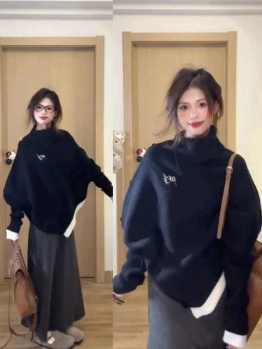 Design-inspired loose irregular turtleneck sweater for women, new autumn and winter fashion, color-blocked pseudo-two-piece, lazy knit top, trendy.