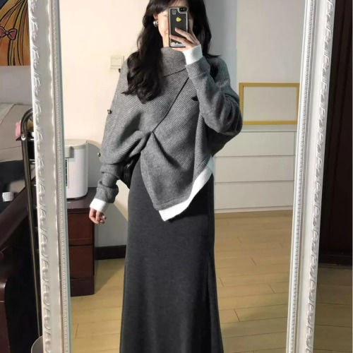 Design-inspired loose irregular turtleneck sweater for women, new autumn and winter fashion, color-blocked pseudo-two-piece, lazy knit top, trendy.