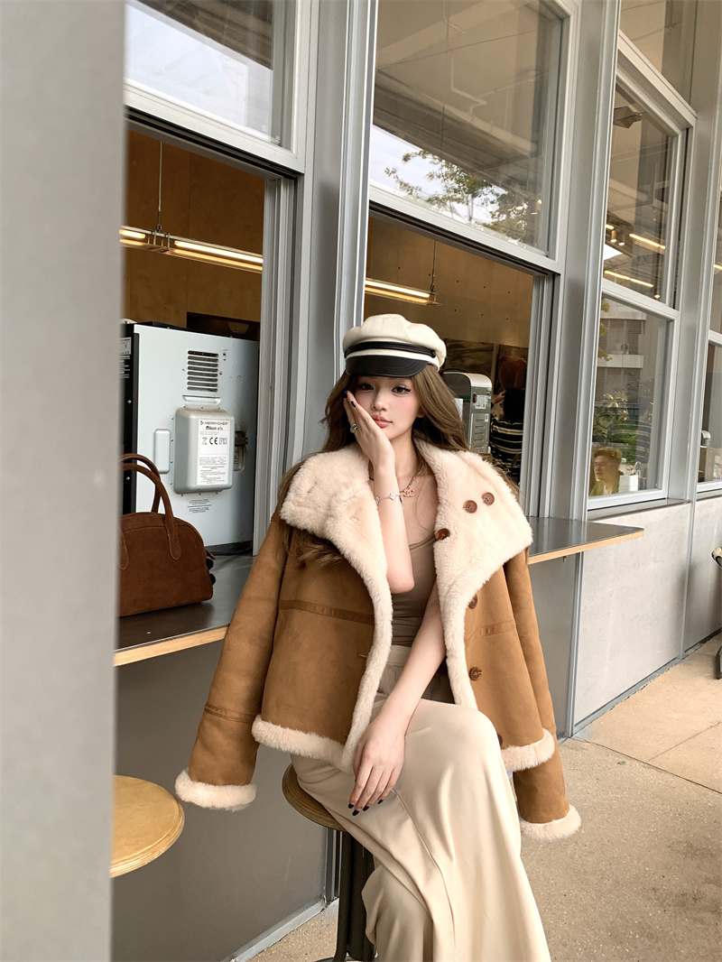 Actual shot of the new autumn style loose lapel lazy reversible coat