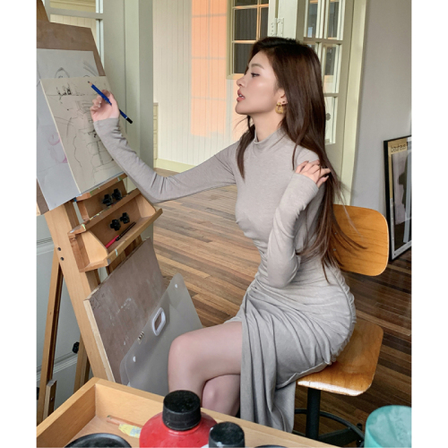 Real shot of 2024 new autumn and winter waistline reshaped half-high collar long-sleeved dress women's waist pleated slit fleece long skirt