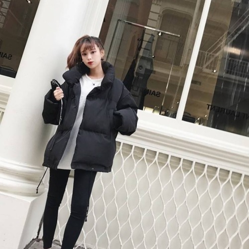 Cotton coat women's autumn and winter coat thickened new Internet celebrity student cotton coat Korean version loose bf short bread coat cotton coat