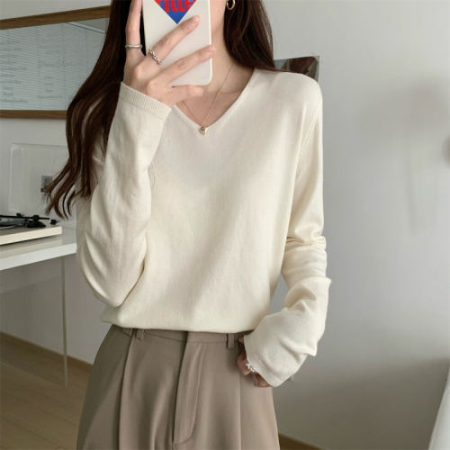 Autumn and winter Korean style v-neck loose 15-color versatile Andy velvet long-sleeved knitted sweater bottoming shirt top