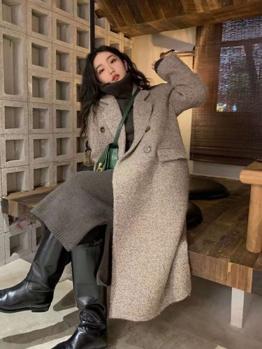 High-grade cashmere woolen coat for women's winter new Korean style fashionable variegated tweed long style