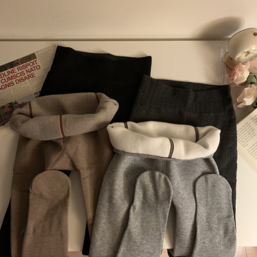 Women's winter outerwear lined and thick over-the-knee stockings, slimming and comfortable fit