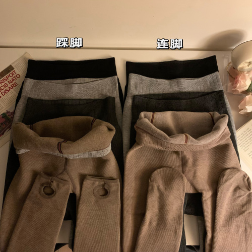 Women's winter outerwear lined and thick over-the-knee stockings, slimming and comfortable fit