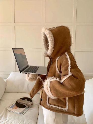 Cup of Ice American Style Hooded Lamb Wool Jacket Women's Winter Loose Warm Thickened Fur One-piece Small Top