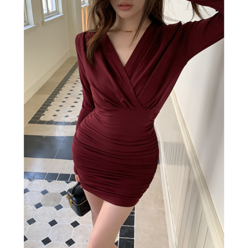 Actual shot of the new 2024 autumn and winter pure lusty stretch sexy long-sleeved dress with a bottoming V-neck hip-hugging short skirt