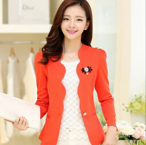 Wavy Spring and Autumn Women's Clothing 2024 Korean Style Slim Fit Blazer Versatile Short Women's Top Fashion Long Sleeve Outerwear