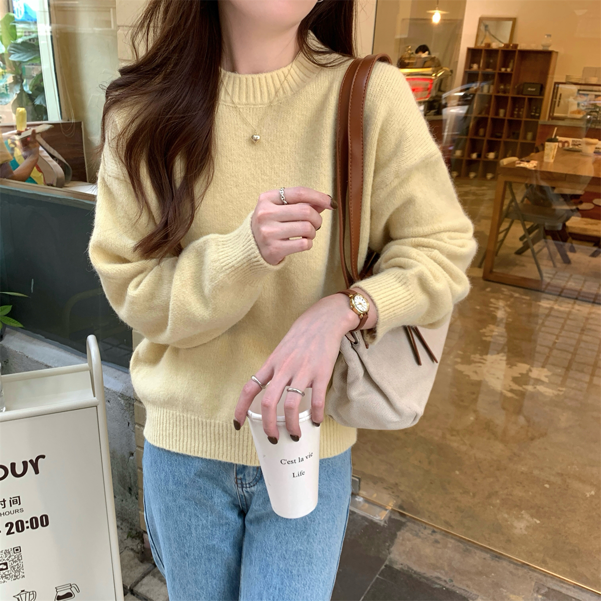 Real shot of autumn and winter Korean style loose round neck candy-colored arctic velvet sweater with long-sleeved sweater top