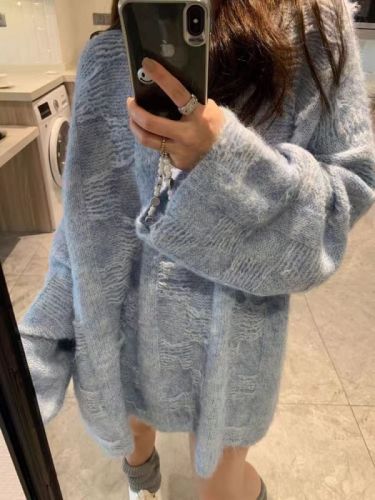 French design glutinous pattern dark pattern pullover sweater 2024 autumn and winter soft style fashionable slimming sweater