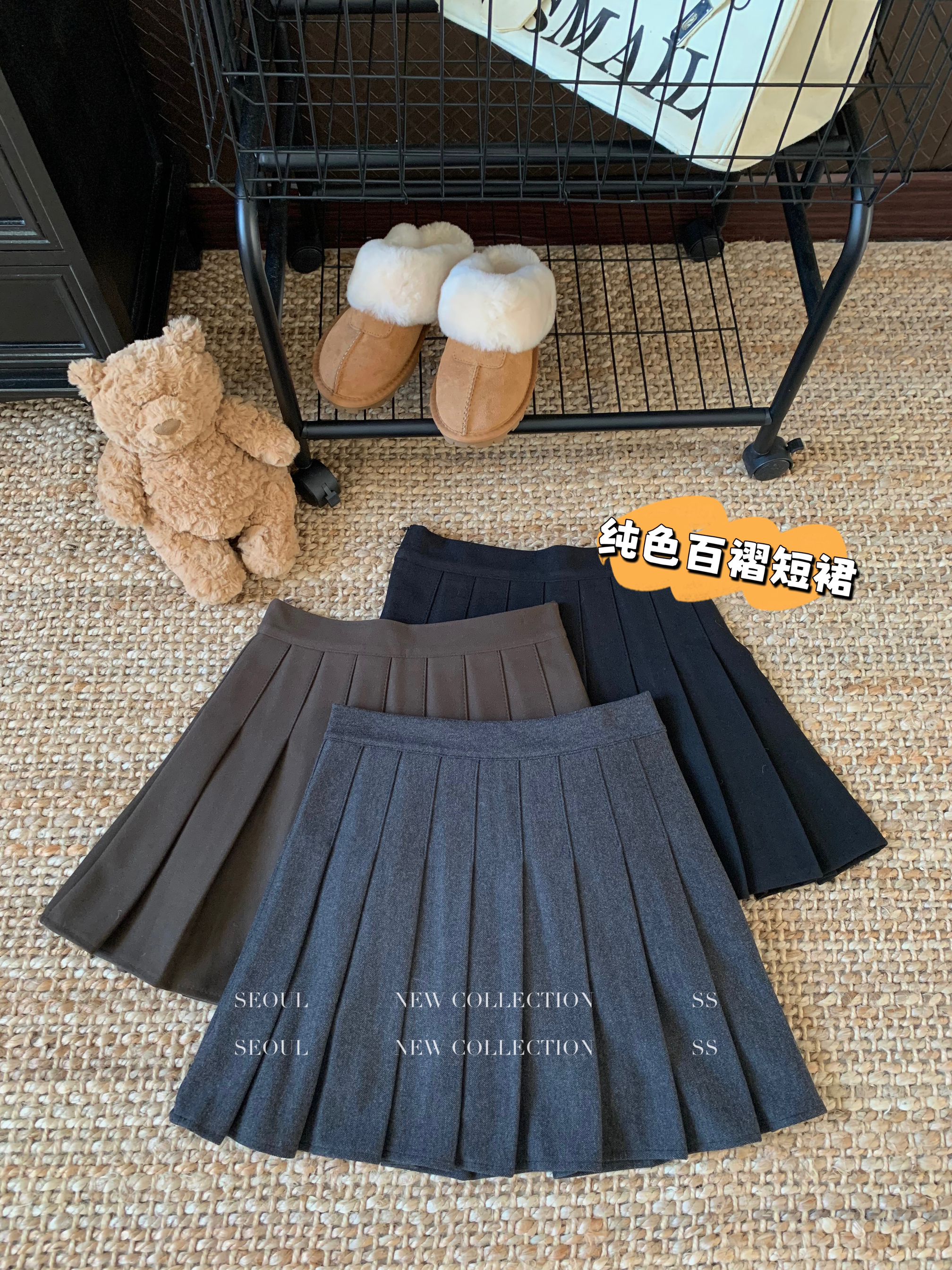 Photographed 2024~ College-style versatile solid-colored thick woolen A-line pleated skirt