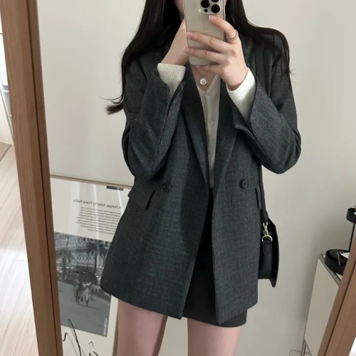 chic Korean autumn and winter retro casual simple suit collar two-button loose and versatile suit jacket