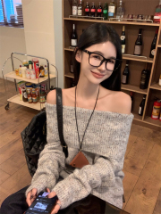 Photographed Lazy Autumn Hot Girl One-Shoulder Knit Top