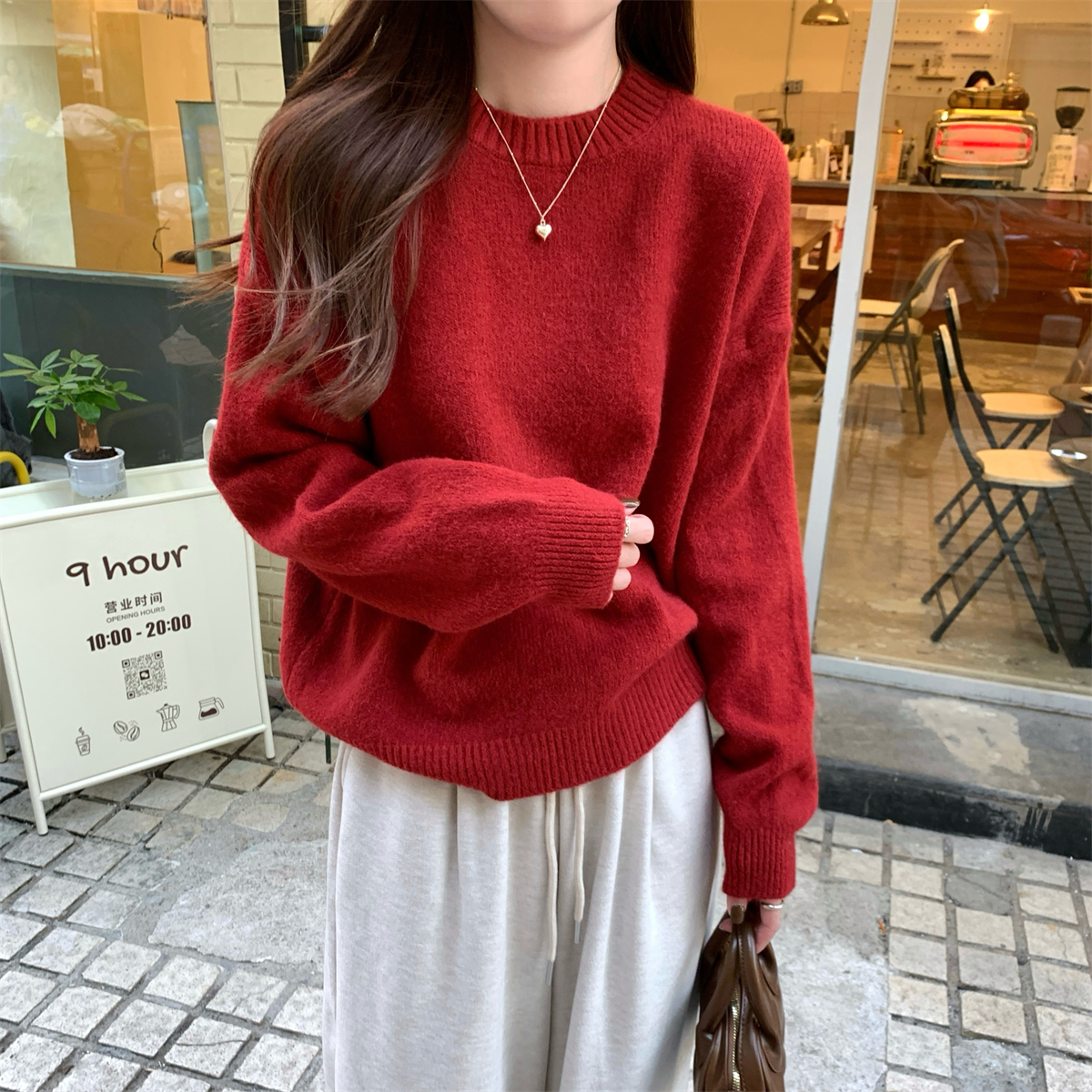 Real shot of autumn and winter Korean style loose candy-colored versatile arctic velvet sweater with long-sleeved sweater top